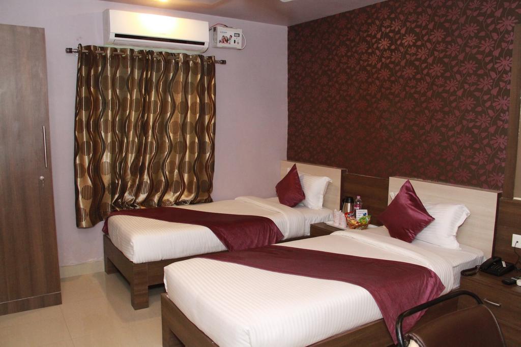 New Raj Residency Ξενοδοχείο Ράντσι Δωμάτιο φωτογραφία